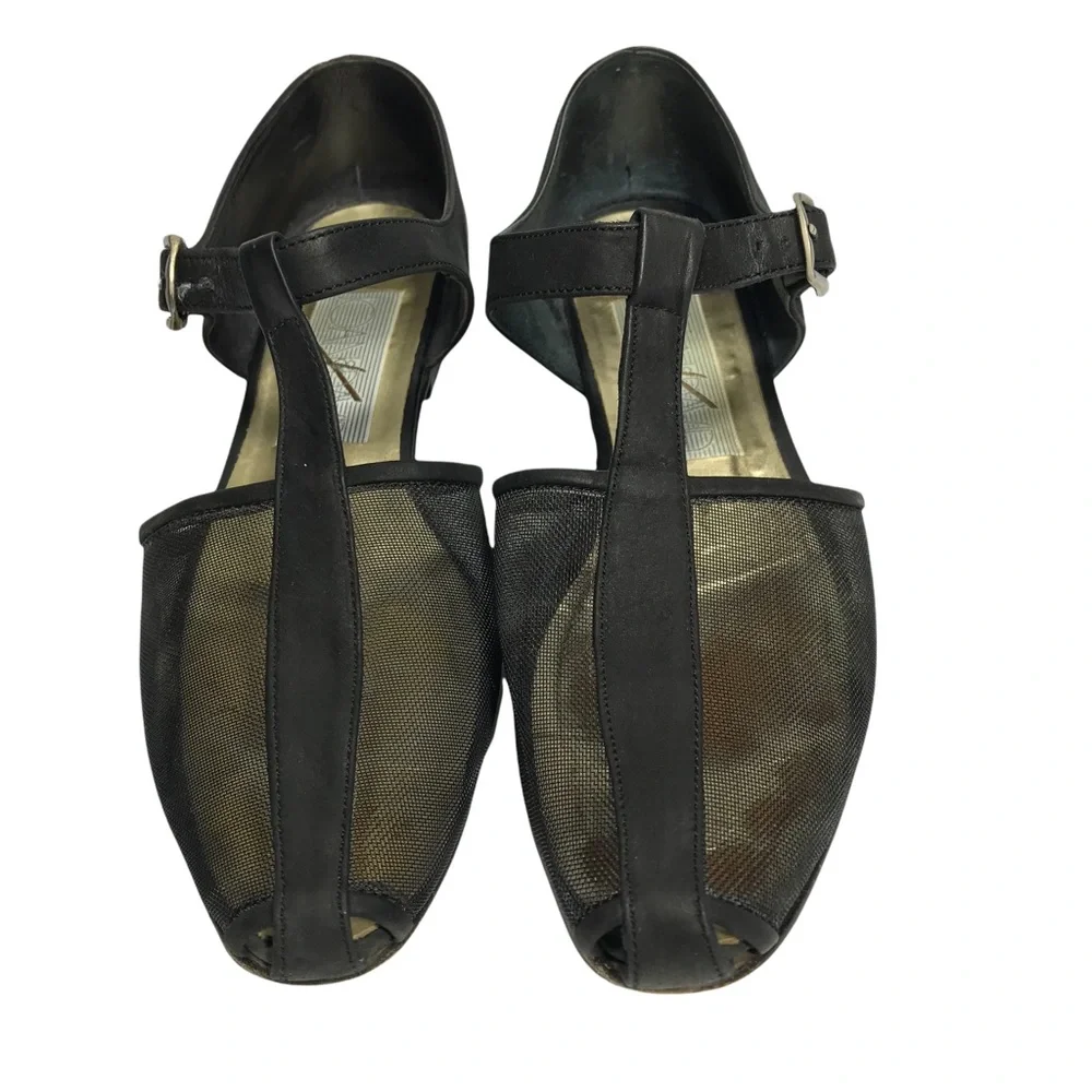 Joan & David Sandals - Picture 4 of 6